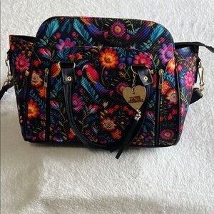 Floral Embroidered Purse  with Organizer Style Front Pocket–Boho Cottagecore